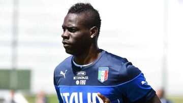 Mario Balotelli mostró su fanatismo por Boca