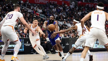 Un parcial demoledor en el último cuarto (37-20) sentencia a unos Suns en crisis y con necesidad de cambios urgentes. Durant produce, pero Harden gana el duelo de antiguos alumnos.