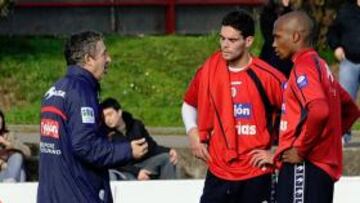 Gregory es el segundo futbolista más amonestado de la Liga