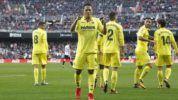 El Villarreal conquista Mestalla, Trujillo desquició a la grada