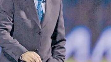 <b>¿FIN DE UN CICLO? </b>Lotina está a la espera de saber qué intenciones tiene el club con su futuro como técnico del equipo profesional.