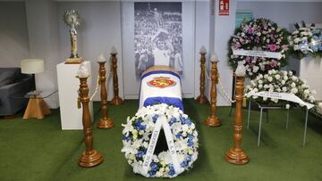 La capilla ardiente de José Luis Violeta.
