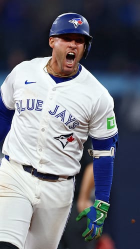 El veterano jardinero de los Blue Jays agradeció a la institución y a la ciudad que lo acogió después de su salida de los Houston Astros.