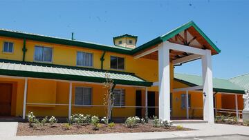 El hogar de adultos mayores que fue inaugurado por el Gobierno en Buin, y aún no empieza a funcionar