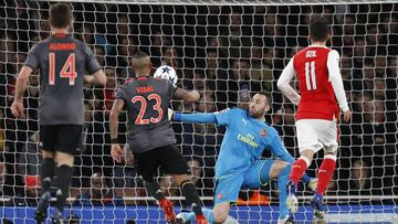 David Ospina recibió 10 goles en dos partidos en el Arsenal