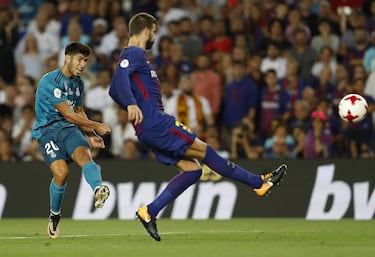  En verano de 2017 hizo las delicias de los madridistas al anotar un golazo al Barcelona en el Camp Nou que puso el 1-3 en la ida de la Supercopa de España de 2017.