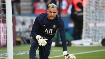 El guardameta costarricense, Keylor Navas, del París Saint-Germain recordó sus inicios en el fútbol y qué cancerberos lo inspiraron.