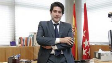 El nuevo alcalde de Alcorcón habla sobre la ciudad deportiva.