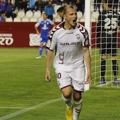 Bela y Zozulia firman casi la mitad de los goles en el Albacete