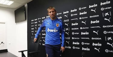 Police informed after Valencia president receives death threats