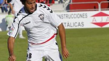 El Almería cae goleado ante el Albacete y entra en descenso