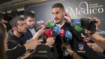01/05/19
Teatro Nuevo Apolo
ASISTENCIA DE JUGADORES ATLETICO DE MADRID A LA OBRA DE TEATRO - EL MEDICO -
KOKE