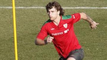 Amorebieta podría estar disponible para Venezuela