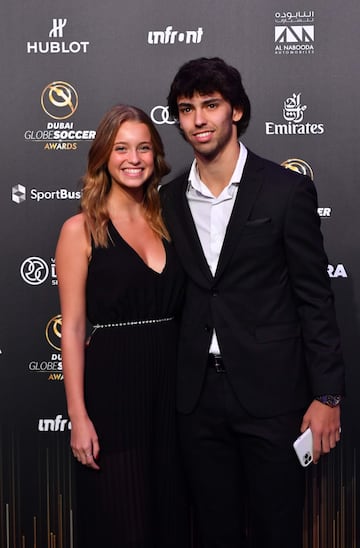 Joao Felix fue galardonado como el mejor jugador revelación de 2019