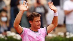 Schwartzman arrasa y accede a octavos de Roland Garros