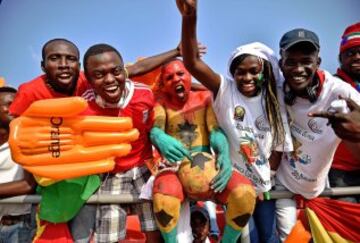 Color en las gradas de la Copa de ?frica