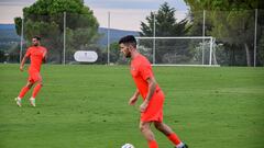 Jacobo González, jugador del Andorra, durante un amistoso de pretemporada.