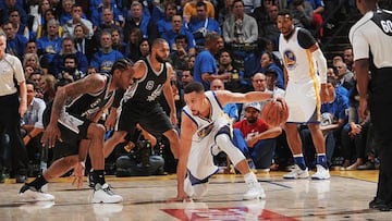 No veremos ni a Kawhi Leonard ni a Stephen Curry en el Spurs-Warriors de hoy.