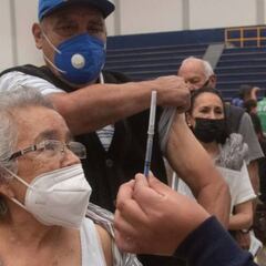 Vacuna de refuerzo en México: quién se la puede poner y dónde hacerlo