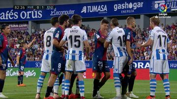 La increíble cachetada que le costó la roja a Theo Hernández