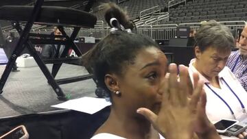 Simone Biles se derrumba al recordar los abusos a gimnastas