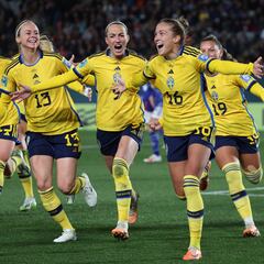 Suecia se impone por centímetros y será el rival de España