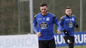 Lucas Pérez, jugador del Deportivo, durante un entrenamiento.