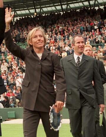 John McEnroe y Martina Navratilova de Estados Unidos. 