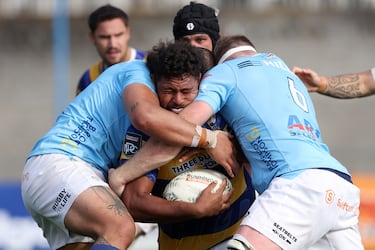 Un muro humano impenetrable