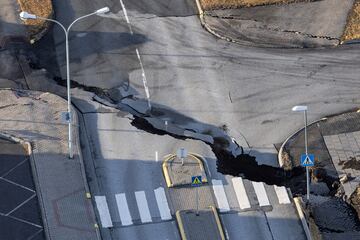 Imagen de las grietas aparecidas en Grindavik.