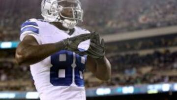 Las negociaciones entre Dez Bryant y los Dallas Cowboys se complican de cara al inicio de la temporada.