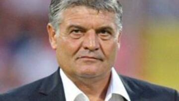 El Cluj prescinde de su técnico siendo segundo en Champions