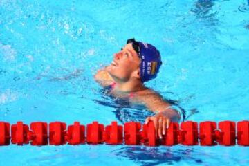 Mireia Belmonte después de conseguir la medalla de plata en 400m