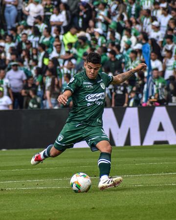 Los jugadores con más tarjetas amarillas y rojas en la Liga BetPlay.