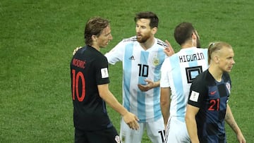 Modric: "Messi es increíble, pero no puede hacerlo todo solo"