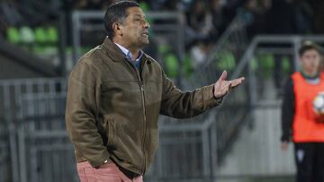 Jorge Aravena renovó su vínculo con Deportes Valdivia