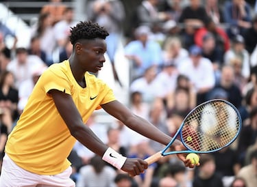 El benjamín de esta lista ha empezado 2026 muy fuerte. Ganó un M25 de la ITF convirtiéndose en el jugador más joven de su país en triunfar en un torneo de esta categoría desde Richard Gasquet en 2002. Y en general, el más precoz desde Carlos Alcaraz en 2019. Tiene una capacidad atlética asombrosa para su edad.