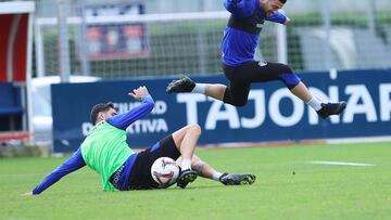 18/11/24 OSASUNA ENTRENAMIENTO
GRUPO