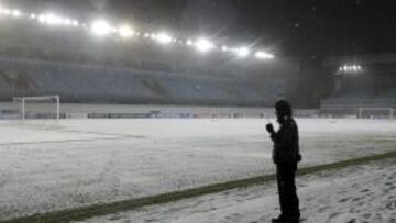 El Arena Khimki de Mosc&uacute;, cubierto de nieve en la previa del CSKA-Bayern. 