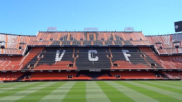 How and where can I watch Valencia - Barcelona: times, TV, online