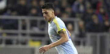 El volante ganó cuatro ligas con el Astana en Kazajistán, en 2016, 2015, 2014 y 2012. Y en la actual temporada ganó con el APOEL la liga de Chipre.