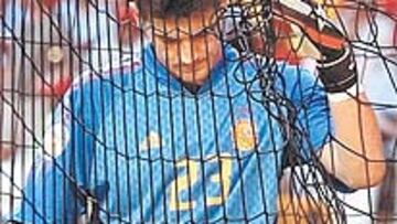 Escondimos el once para que no se enteraran Antonios, Georgios, Traianos, Theodoros, Stylianos y otros así.