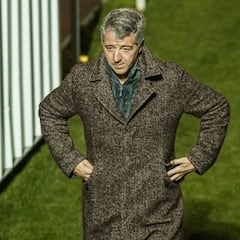 Miguel Ángel Gil visitó a la plantilla del Atlético sin Costa