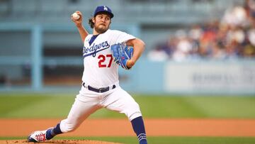 El pasdo 29 de junio una mujer señaló al pitcher de los Dodgers de haberla atacado, acciones que fueron negadas por el abridor.