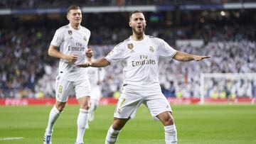 Hazard celebra un gol con el Madrid.