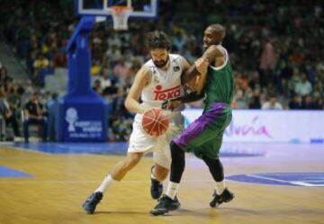 Sergio Llull con Jamar Smith.