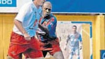 <b>CONTROLADO. </b>Pese al estreno culé de Claudinho, Martorell dominó.