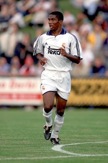 Perteneció al Real Madrid dos temporadas desde 1998 hasta el 2000 donde jugó solo siete partidos. 