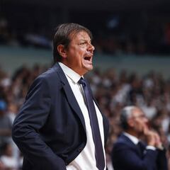 Ataman explota contra el arbitraje