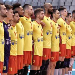 Henno s'ouvre avec une superline